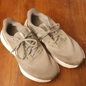 Nike shoes size 10.5